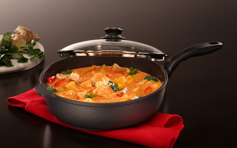 Nonstick INDUCTION HD Deep Frypan with Glass lid 28cm X 7.5cm 4.2L