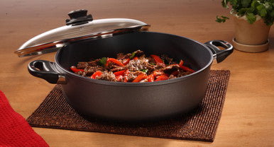 Swiss Diamond HD Nonstick Casserole Braiser Pot with glass vented Lid  32cm x 10cm 6.8L