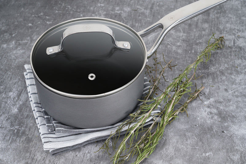Swiss Diamond Hard Anodised 16x7.5cm 1.5L Non Stick Saucepan w Glass lid
