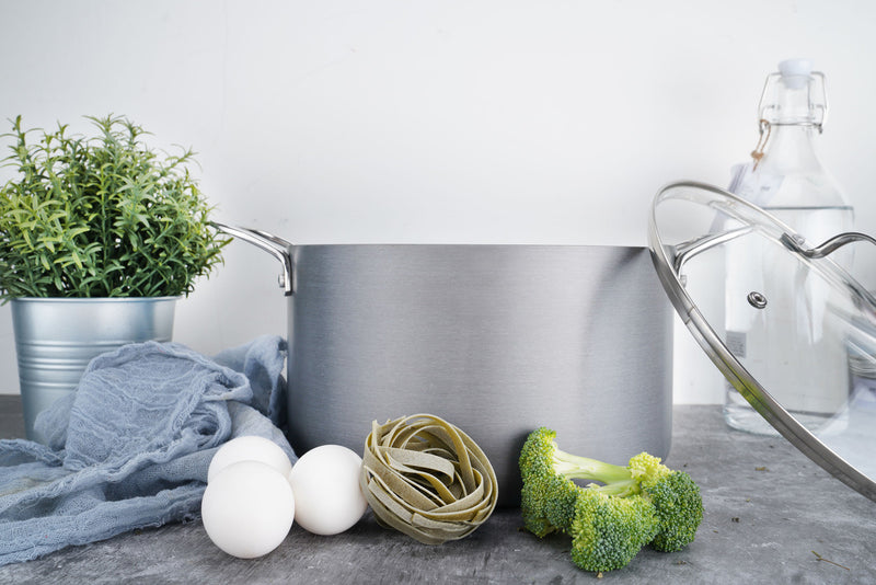 Swiss Diamond Hard Anodised 24x17.2cm 7.6 non stick stock pot w Lid