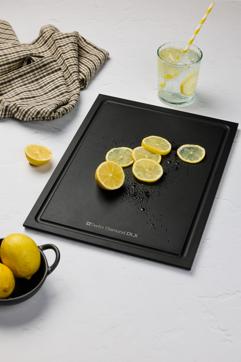 SWISS DIAMOND PREMIUM KITCHEN WOOD FIBRE CUTTING BOARD 37X27.5X0.9CM