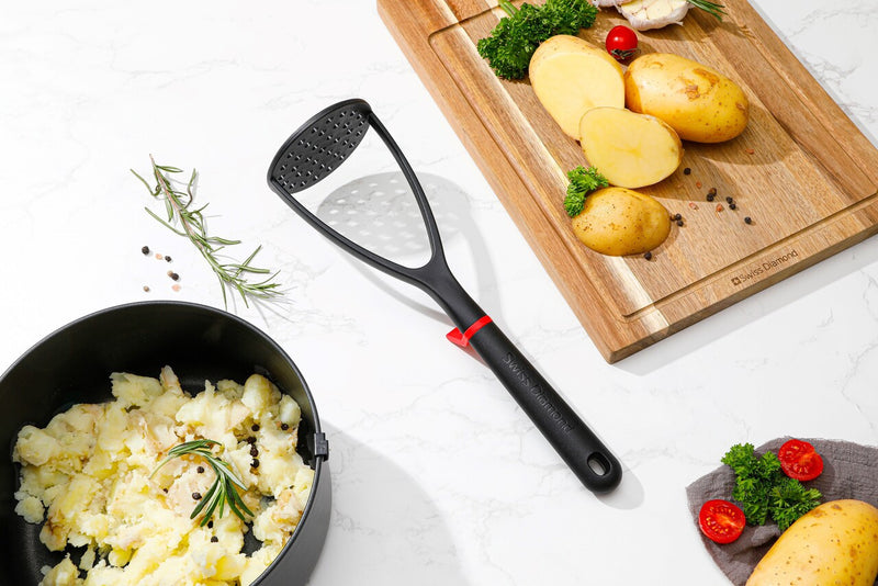 Swiss Diamond LiftGrip Nylon potato masher 35x7cm